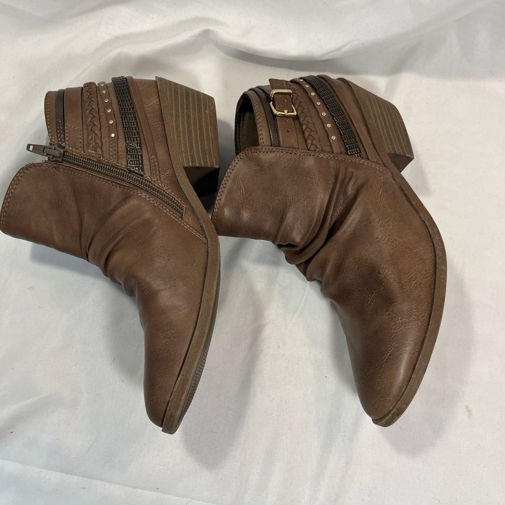 SO Brown Heeled Booties - Picture 4 of 11